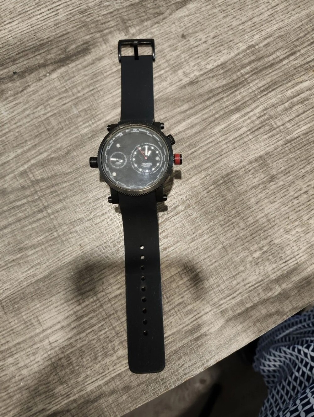 RED LINE / SPECIALIST / DUAL TIME / MIYOTA Quartz mvmt / WORLD / redline